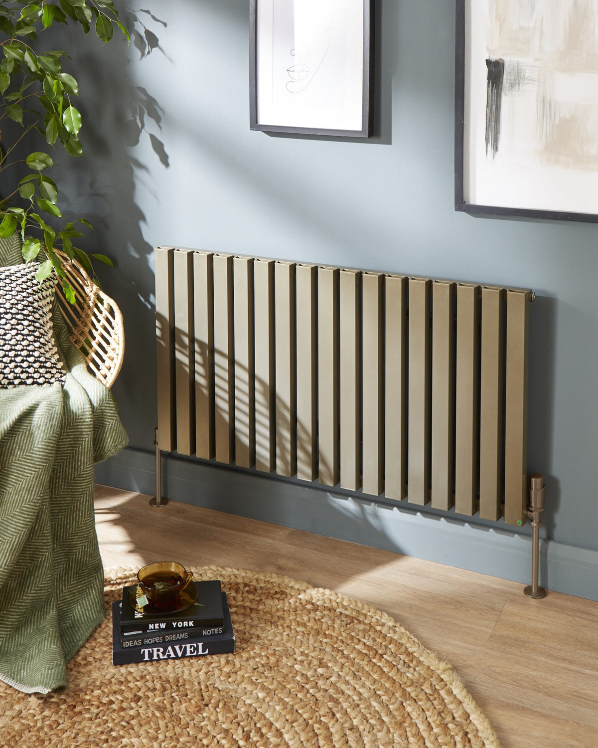 Ardea Bronze Horizontal Aluminium Radiator – Single Panel – 580x1407mm