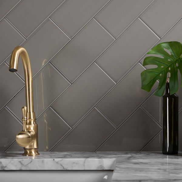 Liso Metro Dark Grey Gloss 10x20cm Ceramic Wall Tiles