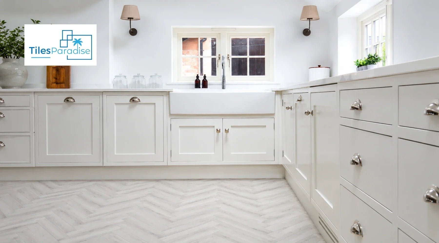Herringbone Kitchen Tiles: Best Sizes, Materials &amp; Splashback Ideas - TILES Paradise