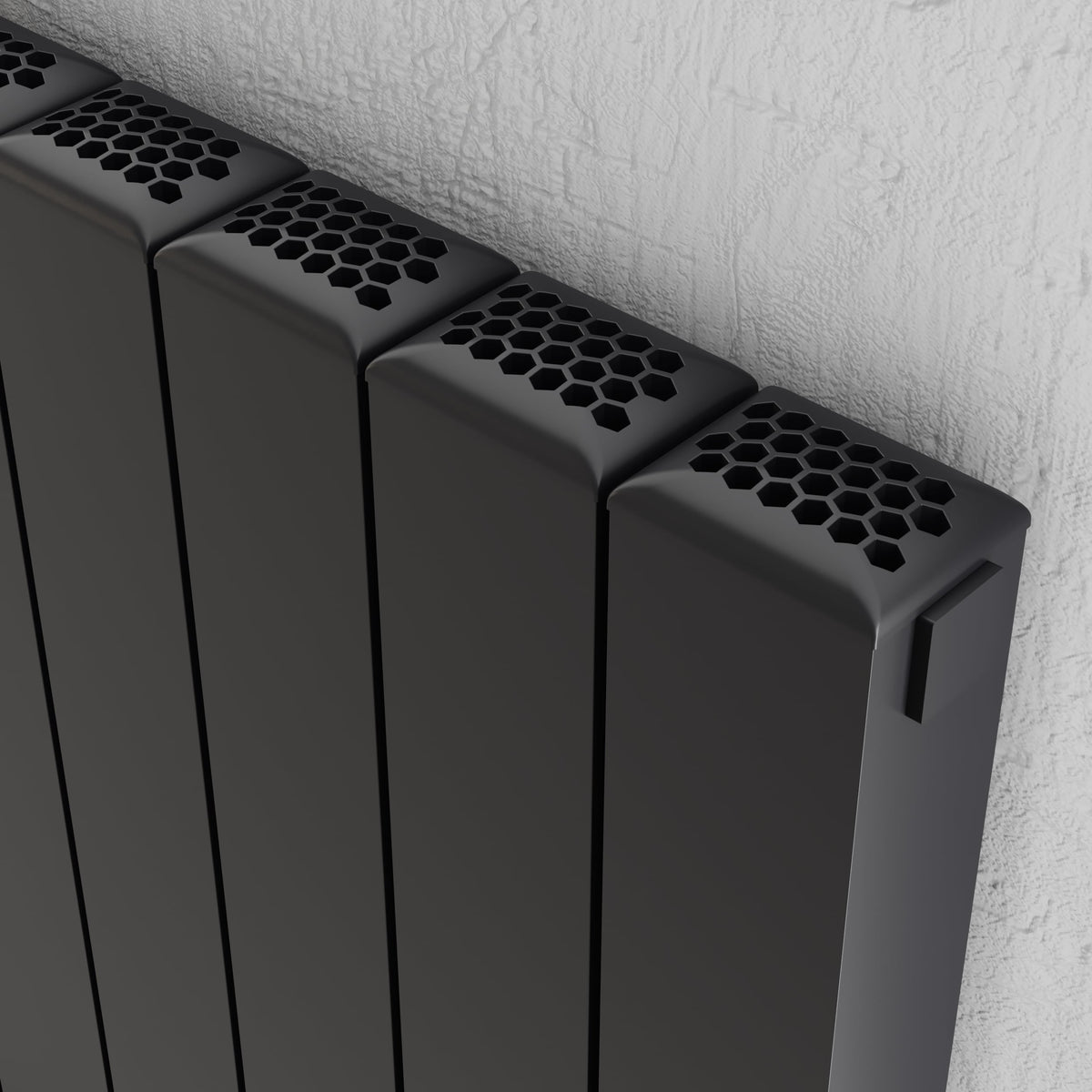 Edmea Black Horizontal Aluminium Radiator – Single Panel