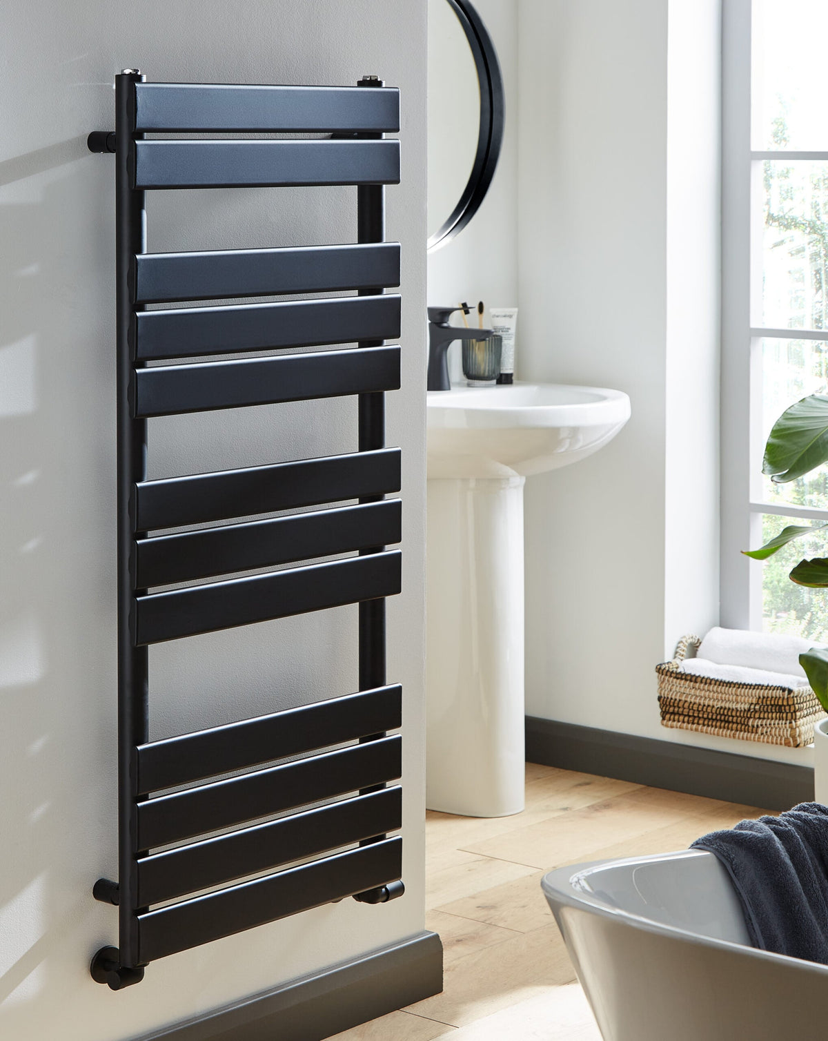 Memora Matt Black Designer Heated Towel Rail – 1200x500mm