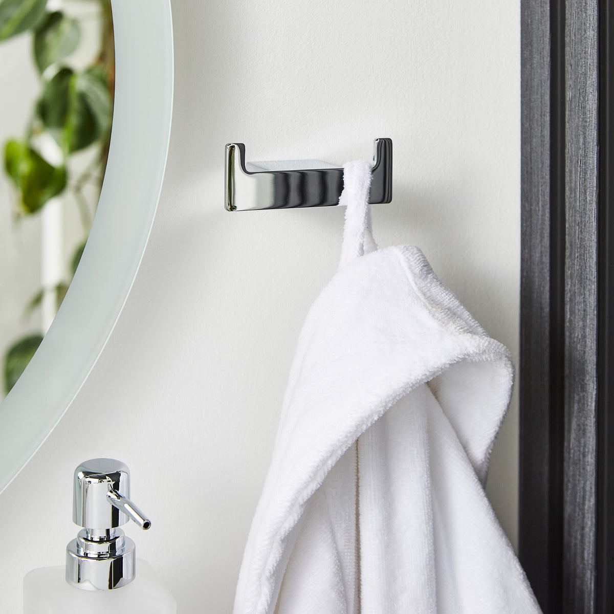 Velluto Chrome Robe Hook