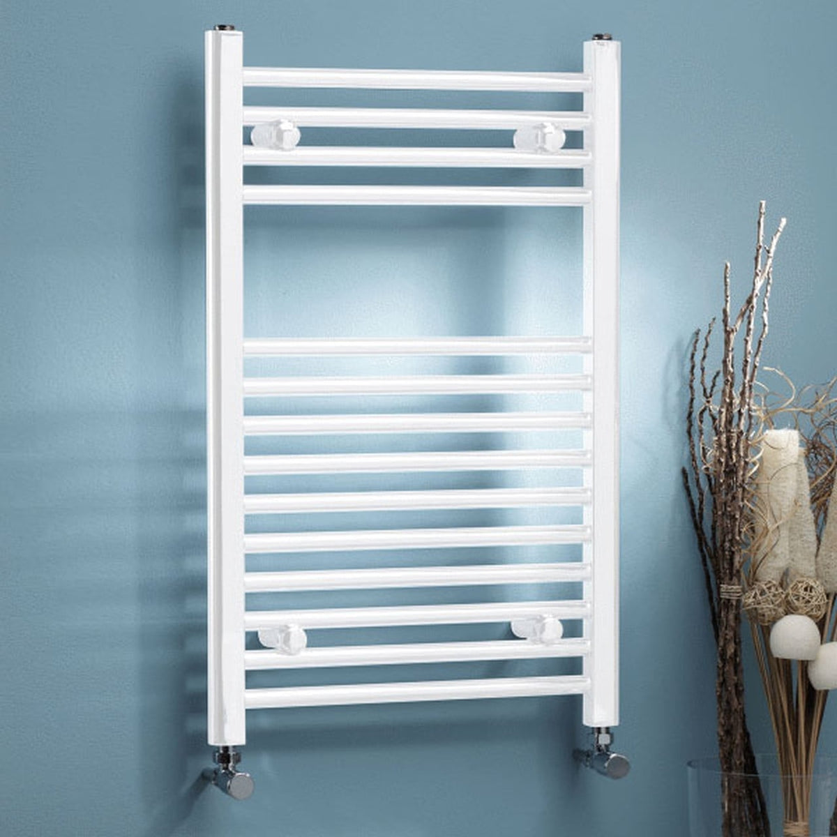 White Straight Ladder Heated Towel Rail – 22mm Bars – 1200x600mm